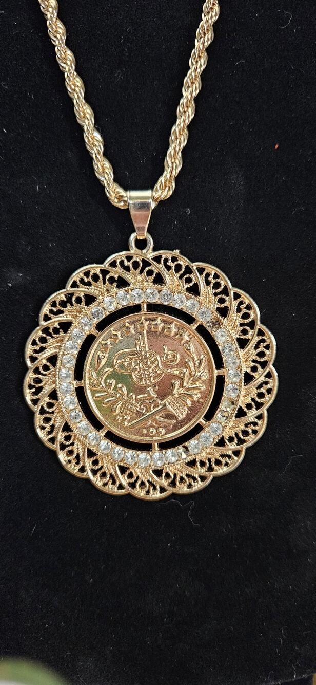 Round Ottoman Totem Pendant Necklace Gold Plated Turkish Coin Pendant for Women